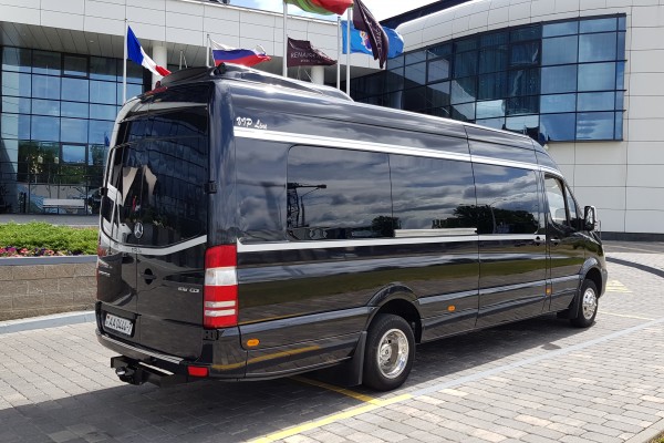 Трансфер в Минске на микроавтобусе Mercedes Sprinter