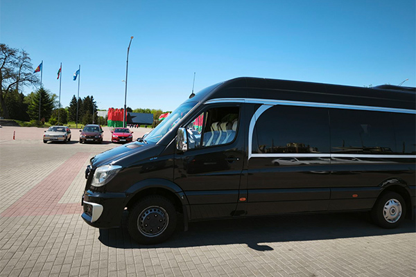 Экскурсия для детей из Минска на микроавтобусе